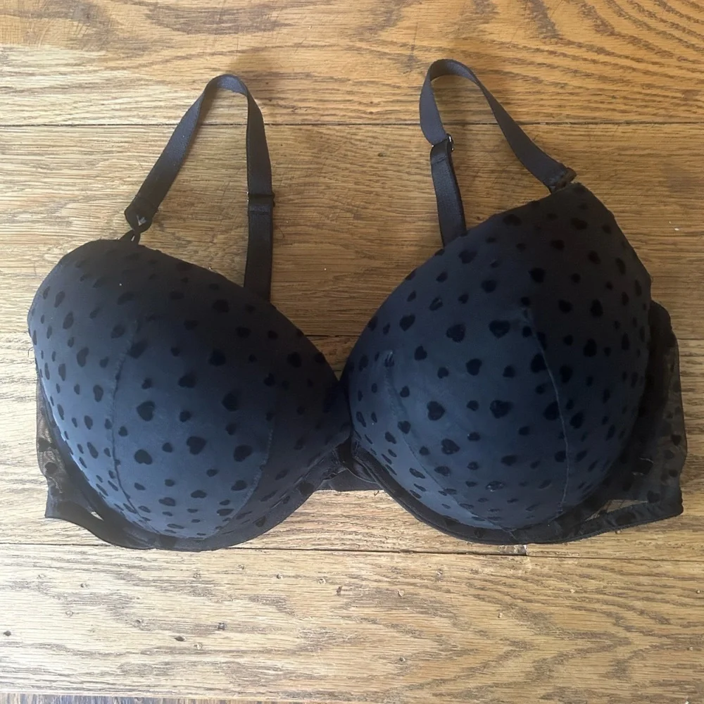 Victoria's Secret Womens Mesh Push Up Bra Padded Heart Pattern Black 38DD